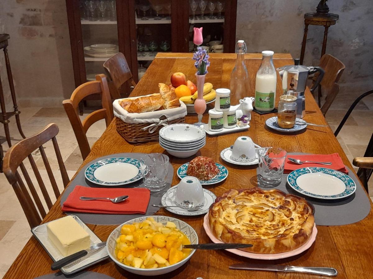 Aux Sources De Ouanne住宿加早餐旅馆 外观 照片